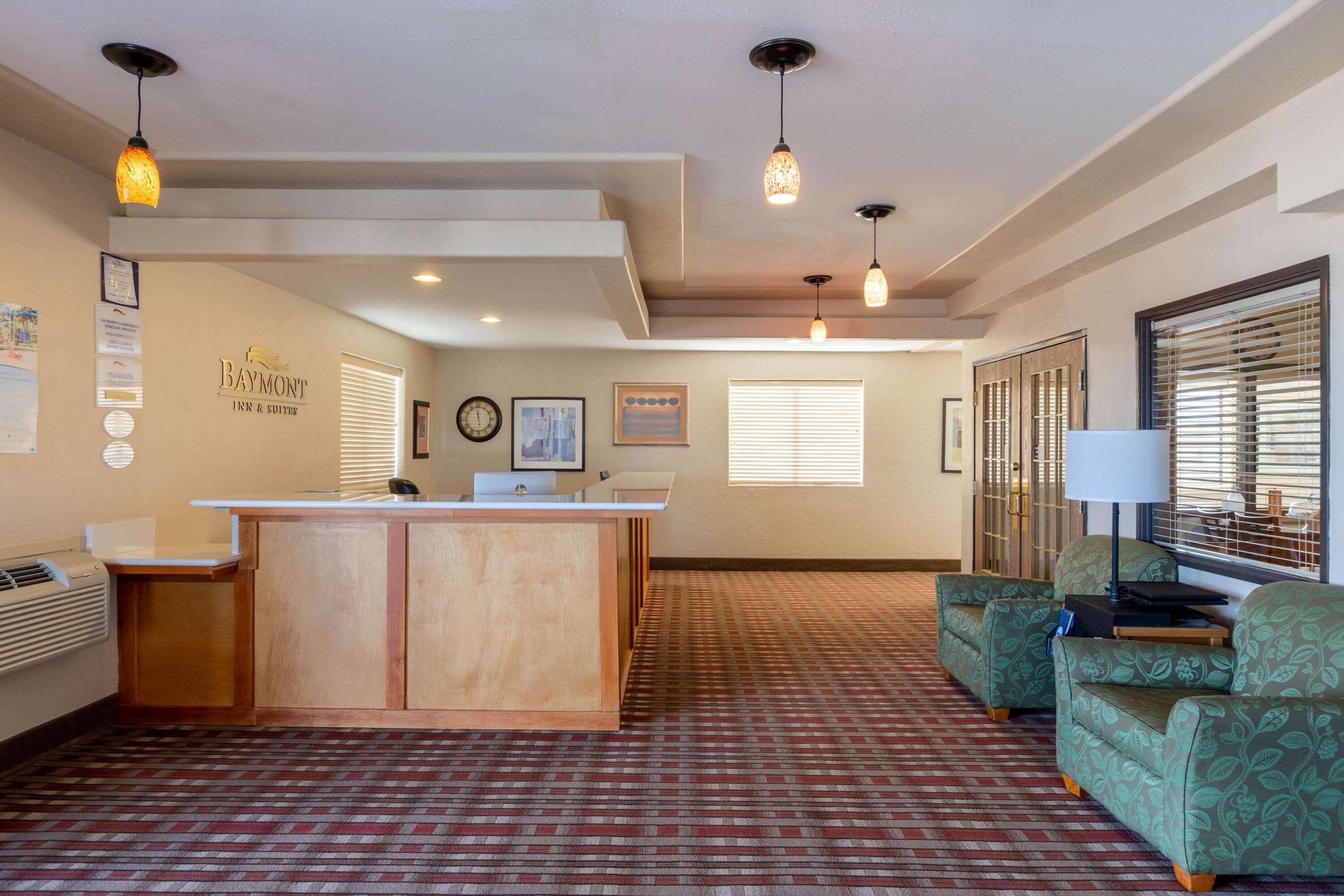 Baymont By Wyndham Spearfish Hotel Bagian luar foto