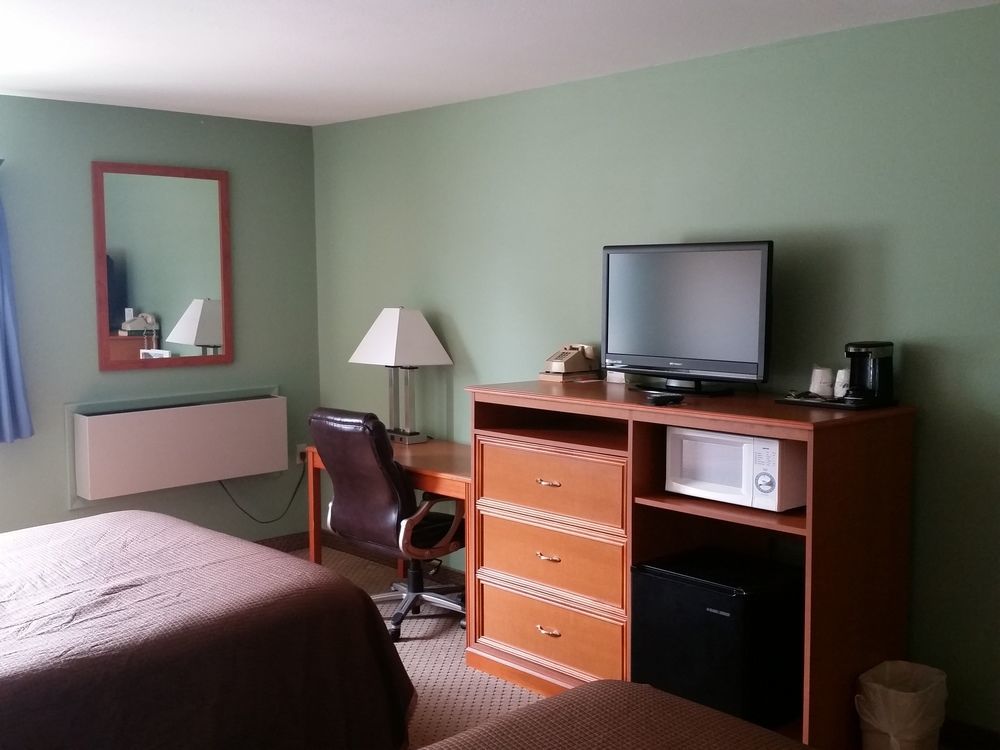 Baymont By Wyndham Spearfish Hotel Bagian luar foto