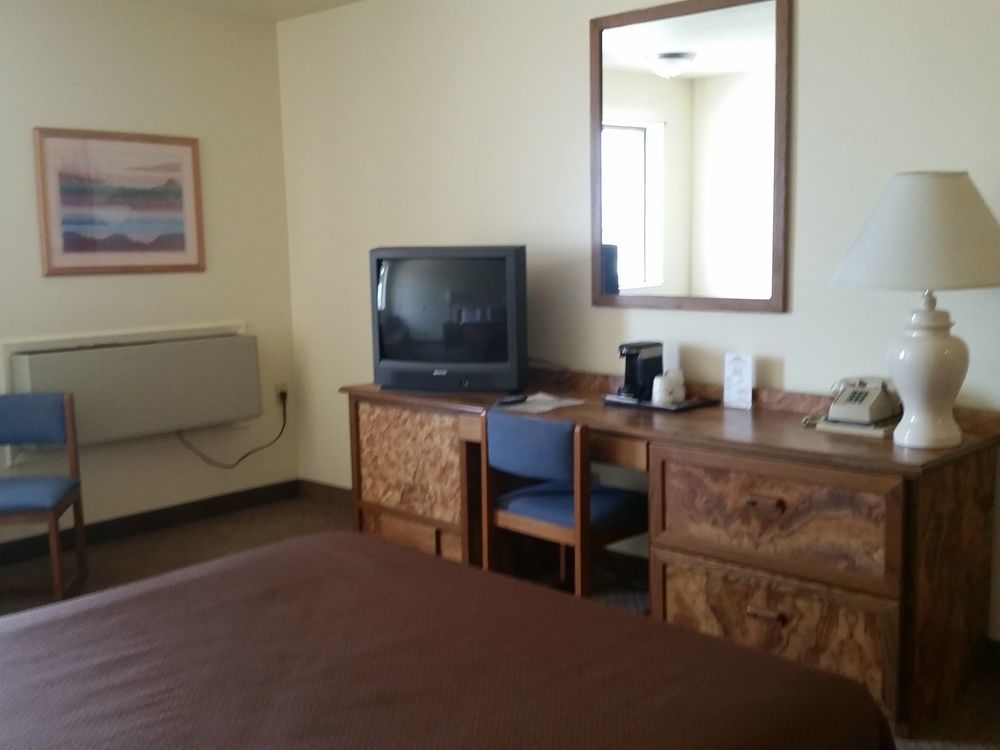 Baymont By Wyndham Spearfish Hotel Bagian luar foto